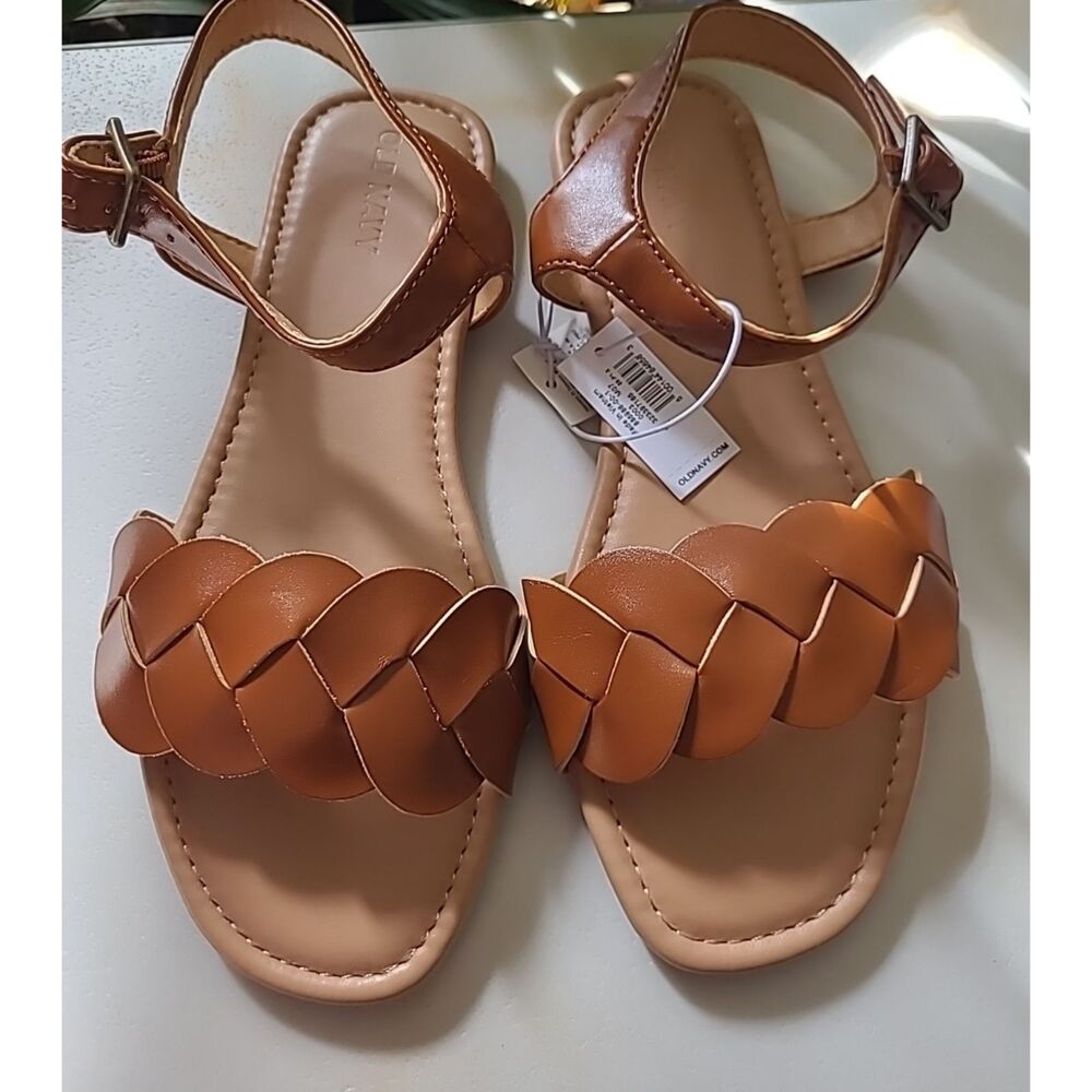 NWT Old Navy Girls Brown Twist Sandals Size 3 3Y